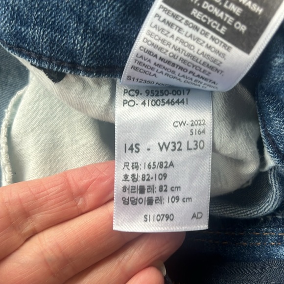 Levi boot cut jeans - Picture 4 of 6